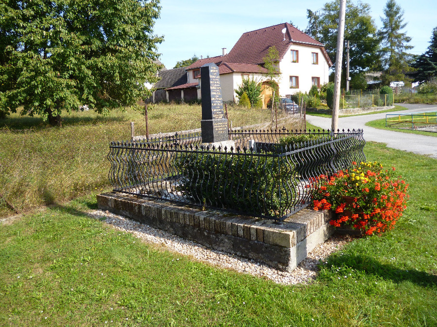 Památník padlých v 1. světové válce (foto J. Kolář)